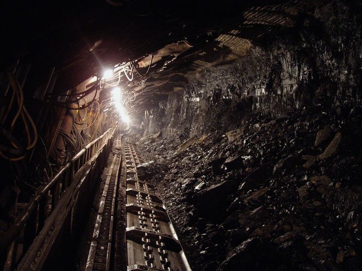 В Донецкой области на шахте погибли два горняка