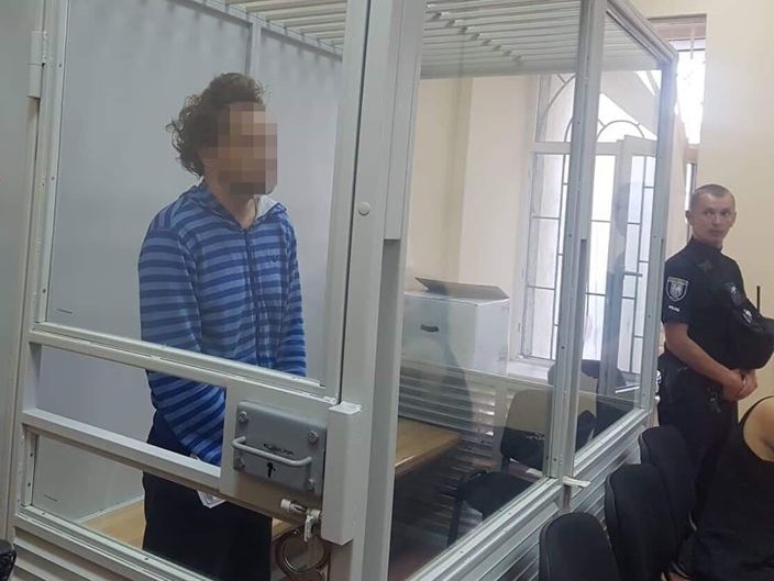Суд в Киеве отправил под стражу без права на залог подозреваемого в убийстве девятилетнего мальчика