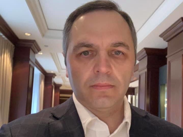 ﻿Портнов заявив, що обшуками в Бірюкова передав "привіт" Порошенку