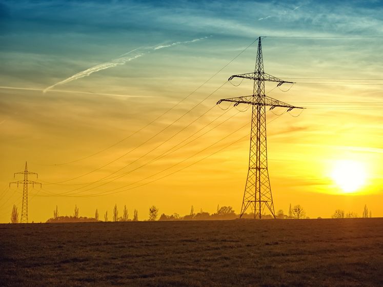 ﻿У компанії Пінчука повідомили, що за два дні після запуску в Україні ринку електроенергії ціна для промисловості зросла на 22%
