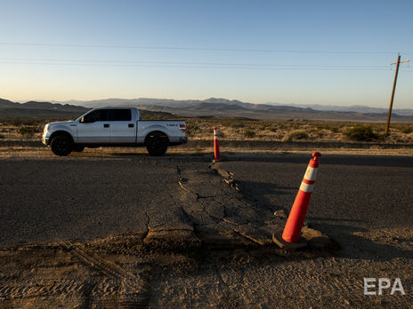 ﻿В американському штаті Каліфорнія стався найбільший за 20 років землетрус. Фоторепортаж