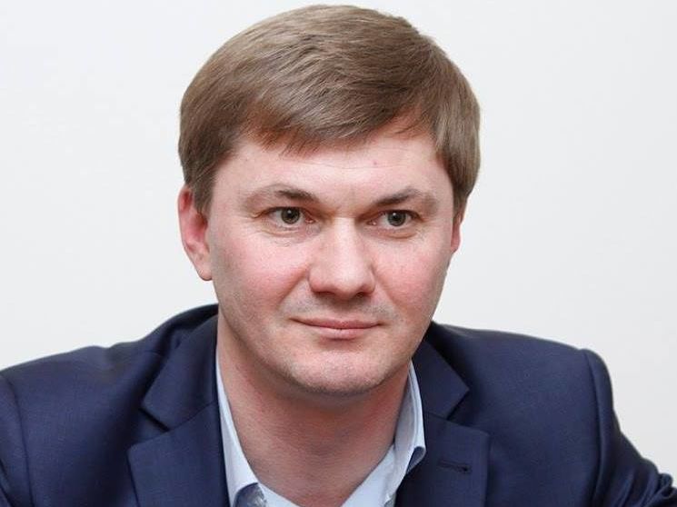 "Честь имею". Власов написал заявление об освобождении от исполнения обязанностей главы Госфискальной службы Украины