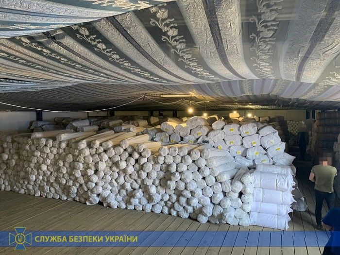 Заблокирован самый масштабный канал контрабанды текстиля в истории Украины – СБУ