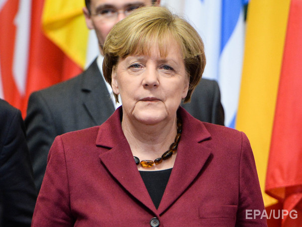 Меркель поручила разобраться с массовым нападением на женщин в Кельне в новогоднюю ночь