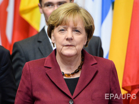 Меркель требует разобраться с ситуацией в Кельне