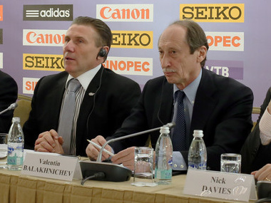 Валентин Балахничев (справа): Я совершенно не согласен с этим решением. Оно носит чисто политический характер, направленный в данной ситуации против гражданина РФ