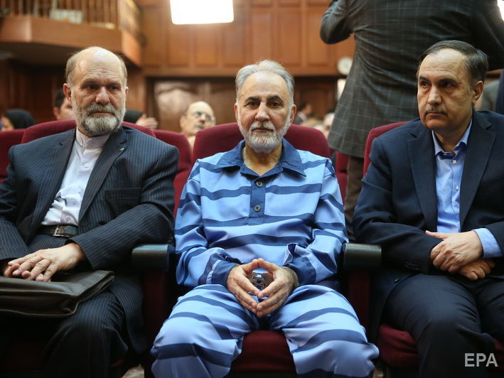 Бывшего мэра Тегерана приговорили к смертной казни за убийство жены