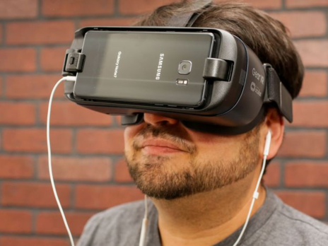 ﻿Як установити, чи підходить смартфон для окулярів віртуальної реальності Gear VR