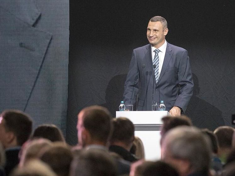 ﻿Кличко заявив, що після п'яти років на посаді мера на його рахунку "зменшилася кількість грошей"