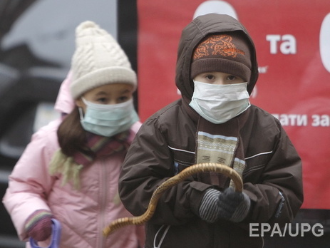 Закарпатская ОГА: Количество больных гриппом и ОРВИ превысило эпидемиологический порог, в школах области объявлен карантин 
