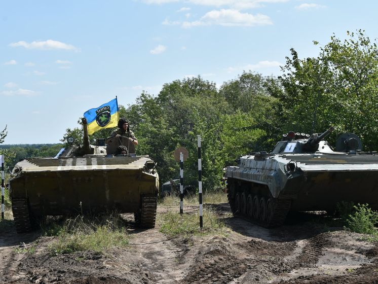 ﻿Перемир'я на Донбасі. Дев'ять обстрілів бойовиків, утрат серед українських військових немає