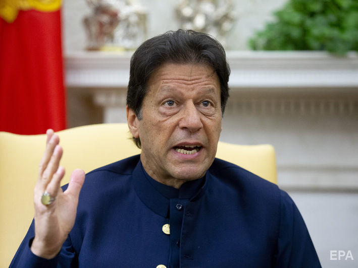 ﻿Прем'єр Пакистану звинуватив владу Індії в намірі "змінити демографію Кашміру за допомогою етнічної чистки"