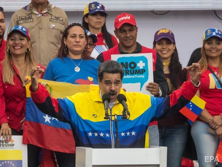 Мадуро заявил, что на него готовил покушение экс-президент Колумбии Урибе