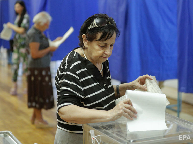 ЦИК Украины будет сам устанавливать результаты голосования в мажоритарном округе №210, окружком распустили