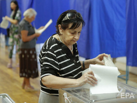 ﻿ЦВК України буде сама встановлювати результати голосування в мажоритарному окрузі №210, окружком розпустили