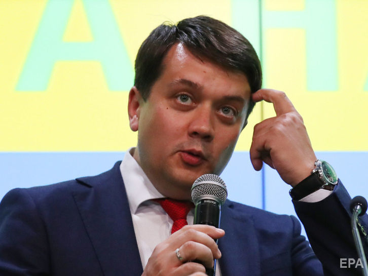 Разумков заявил, что решение вопроса о рынке земли в Украине может снизить поддержку партии "Слуга народа"
