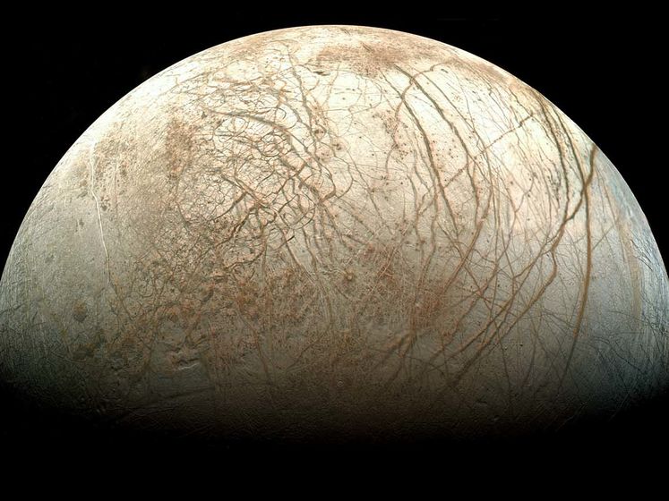﻿NASA призначило місію для пошуку життя на супутнику Юпітера Європі на 2025 рік