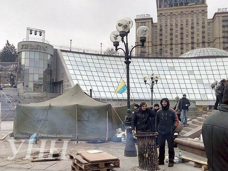 На Майдане остается одна палатка и около 50 активистов – СМИ