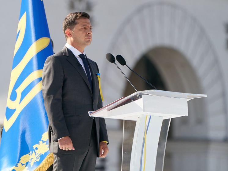 Зеленский сообщил, что назначил 29 августа Днем памяти павших защитников Украины