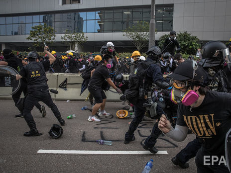 ﻿12-й вікенд протестів у Гонконзі. Демонстранти висунули вимогу демонтувати 