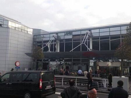 При взрыве в аэропорту Брюсселя погибли 17 человек &ndash; СМИ