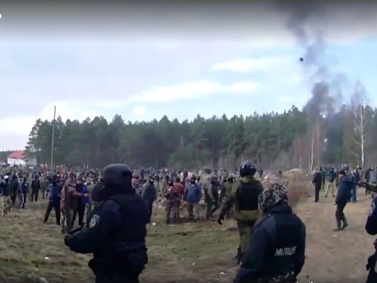 Копатели янтаря в Ровенской области дали бой полиции. Видео