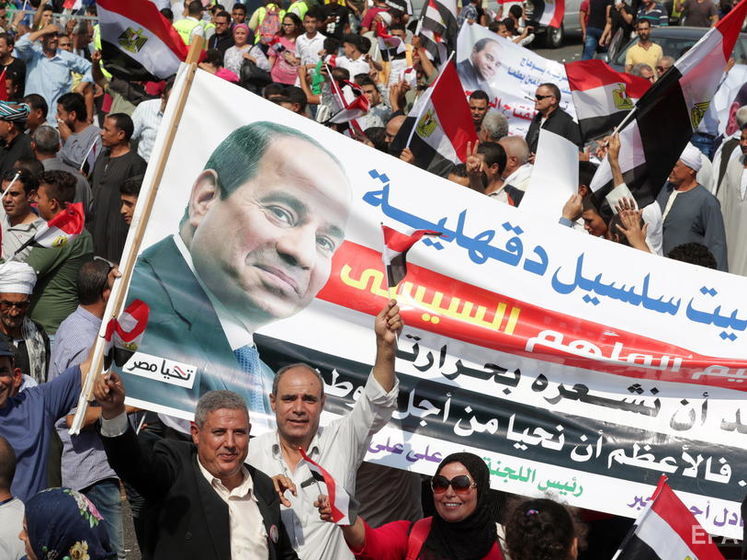 В Египте за участие в акциях протеста арестовали около 2 тыс. человек