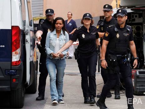 ﻿В Іспанії вперше засудили до довічного ув'язнення жінку