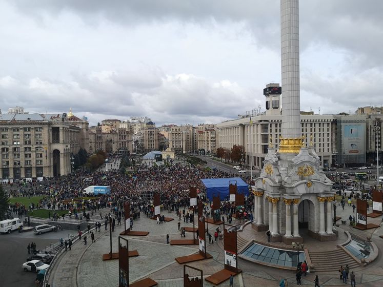На Майдане собралось 10 тыс. человек &ndash; полиция