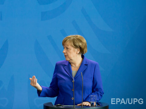 В офисе Меркель заявили, что возвращение России в G8 не обсуждается