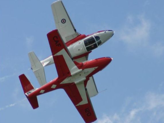 В США разбился учебно-тренировочный самолет военно-воздушных сил Канады
