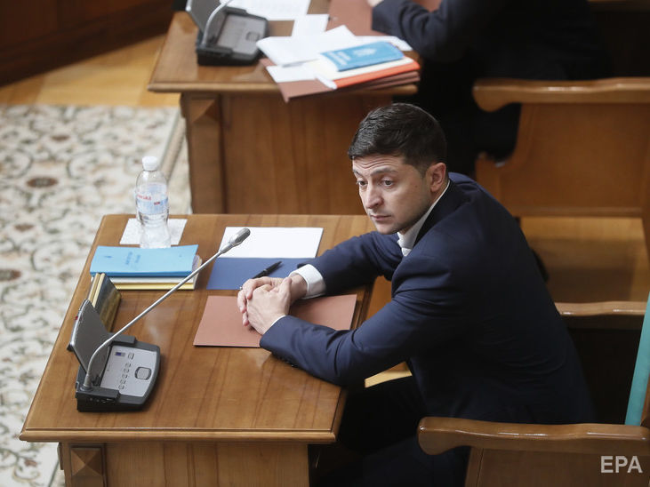 Зеленский подписал закон об отмене "поправки Лозового"