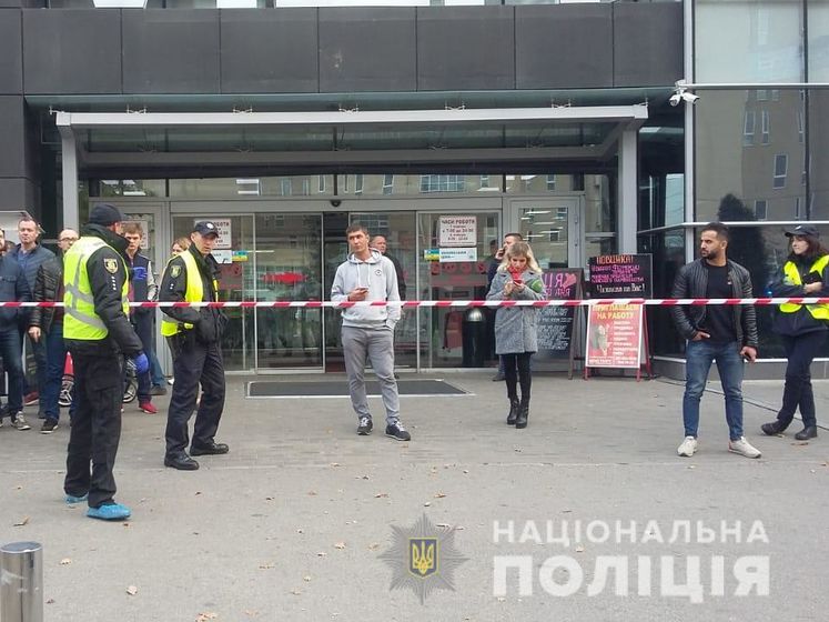 ﻿У Харкові біля супермаркету сталася стрілянина. Одна людина загинула 
