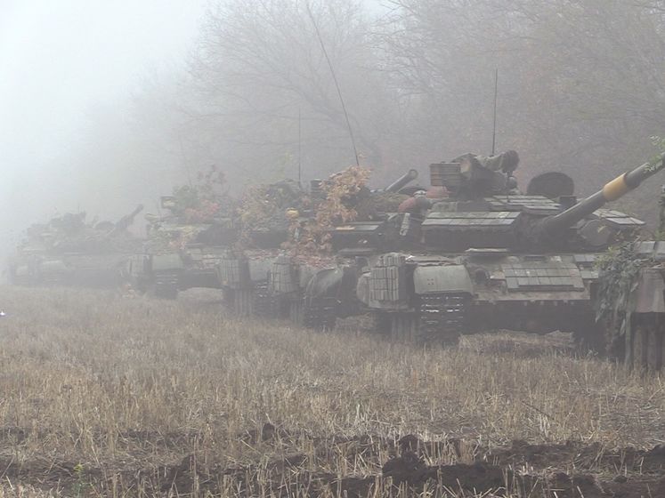 На Донбассе ранен один украинский военный, еще один травмирован