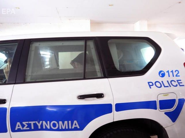 ﻿У Греції зупинили авторефрижератор, у якому везли 41 мігранта