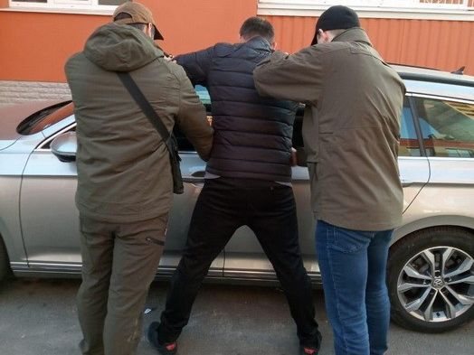 Мешканець Харкова організував схему незаконних соцвиплат бойовикам "ЛДНР" – СБУ