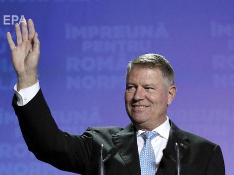 Первый тур выборов президента Румынии выиграл действующий глава государства