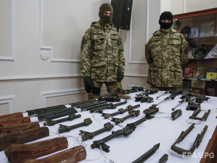 Луценко заявил, что человек, организовавший уничтожение оружия убийц и вывоз "Беркута" из Киева, был участником Майдана