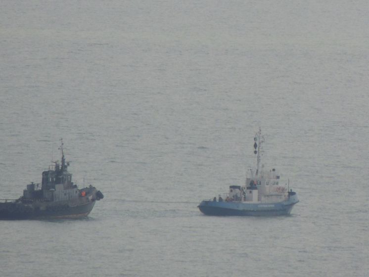 ﻿Росія повернула Україні кораблі, ДБР підготувало підозру для Порошенка. Головне за день