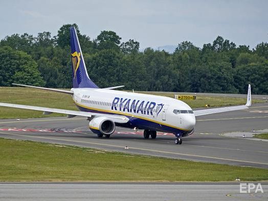 В Испании суд признал, что Ryanair незаконно взимает плату за ручную кладь