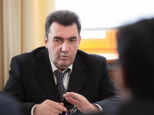 ﻿В СНБО есть пять сценариев реинтеграции Донбасса – Данилов