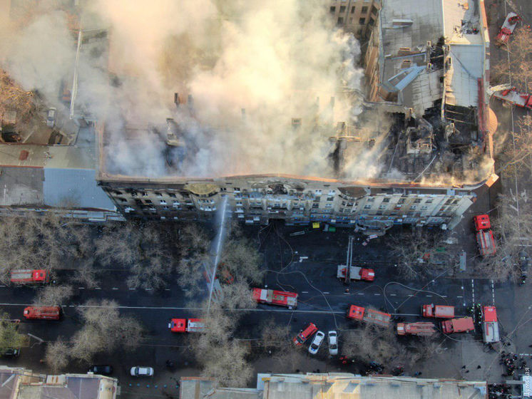 Пожар в центре Одессы. Спикер ОГА заявил, что в 2014 году колледж штрафовали за нарушение правил пожарной безопасности