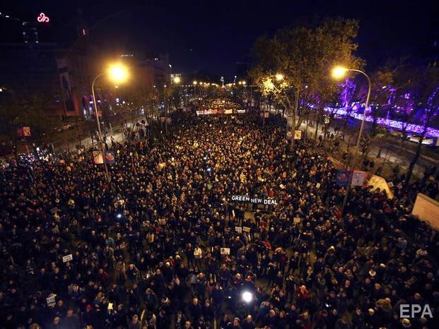 В Мадриде прошел многотысячный марш за климат