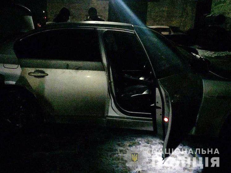 ﻿У Донецькій області зловмисники відкрили стрілянину по авто – поліція