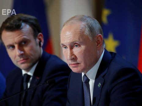 Путин: Не следует затягивать и с выполнением других обязательств, а именно: об амнистии и законодательном запрете уголовного преследования лиц, участвовавших в событиях на юго-востоке страны