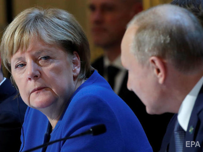 ﻿Меркель хоче співпраці з РФ щодо розслідування вбивства громадянина Грузії в Берліні. Путін назвав убитого "кривавим бойовиком"