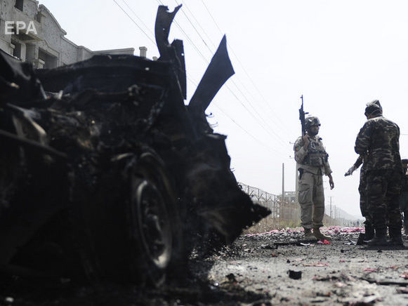 В Афганистане 10 мирных жителей погибли в результате взрыва бомбы