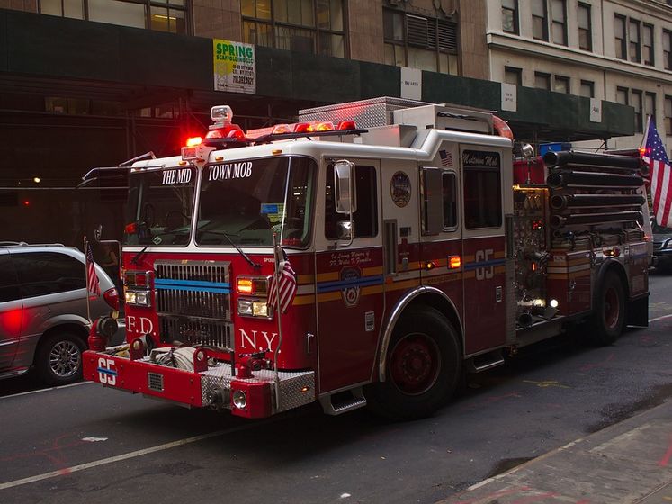 ﻿У США шестеро людей загинули під час пожежі в мотелі