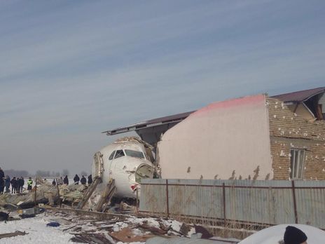 ﻿На борту літака, який зазнав аварії в Казахстані, було двоє українців