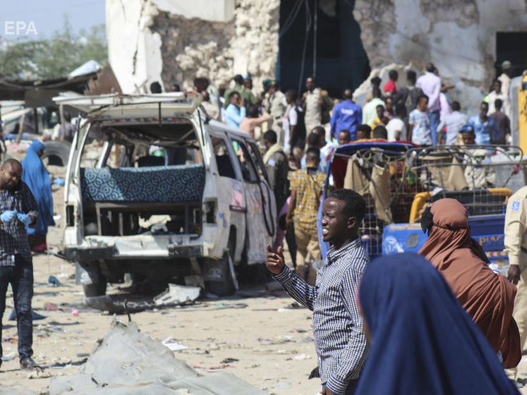 В результате взрыва в столице Сомали погибли более 70 человек